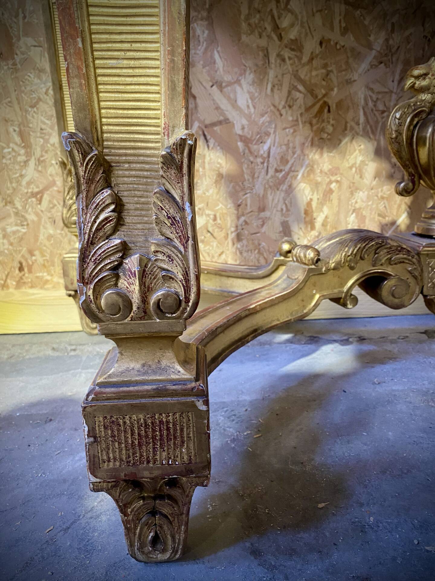 Golden console