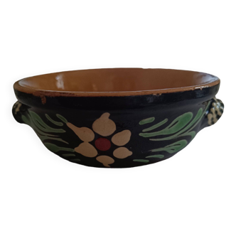 Alsatian enamelled stoneware bowl.