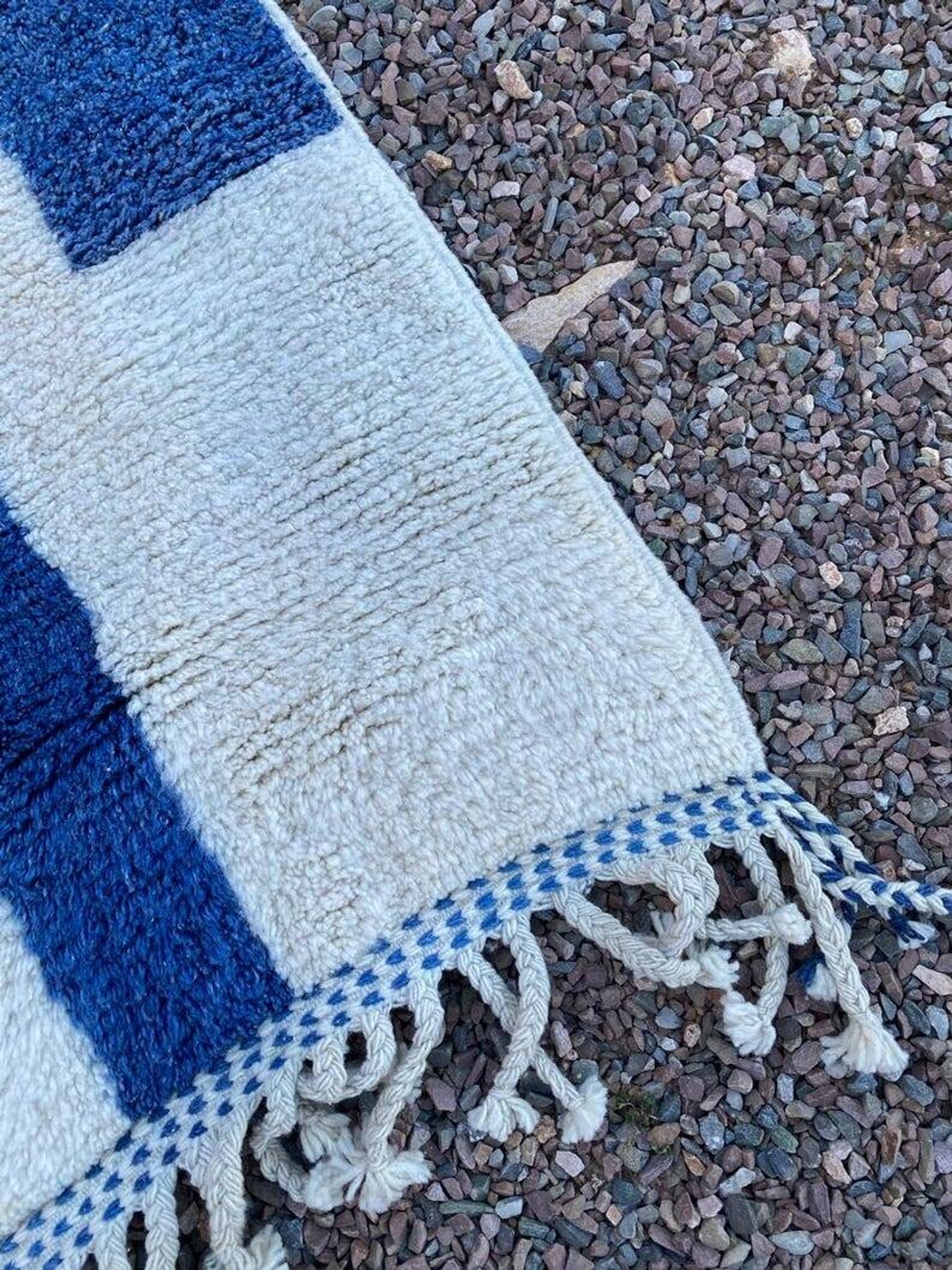 Handmade runner rug 300cm x 70cm