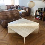 Table basse triangle travertin up & up vintage 1970 Italie