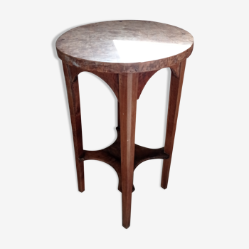 Bolster pedestal table