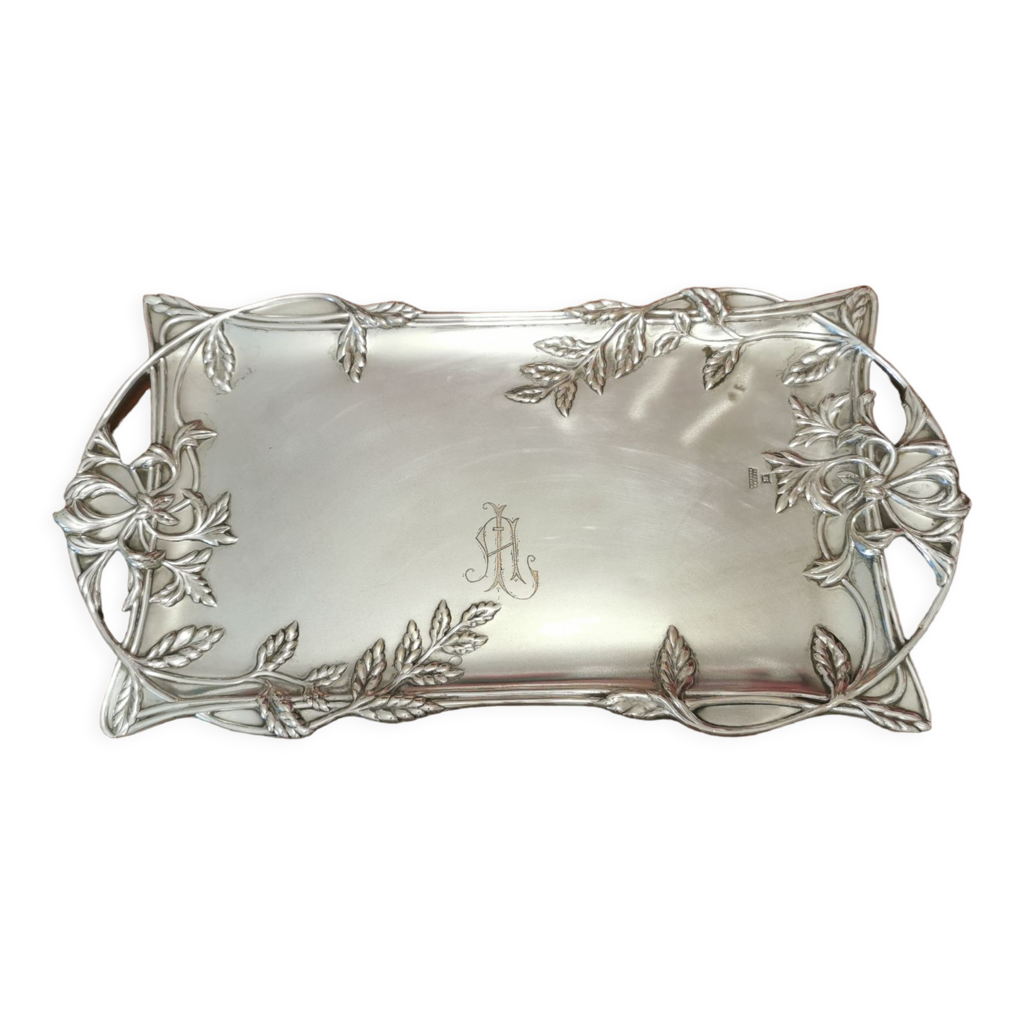 Silver modernist tray Meneses