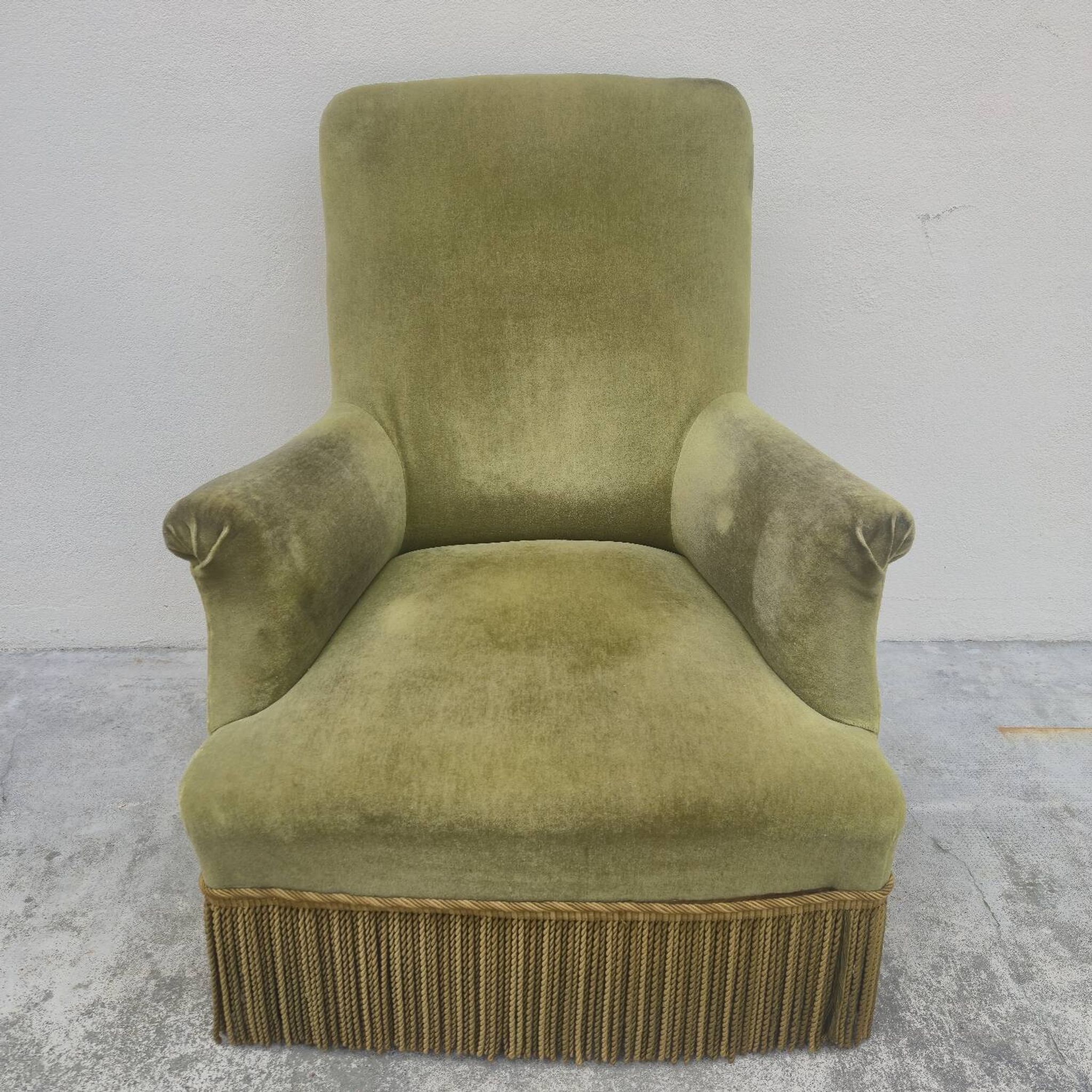 Fauteuil crapaud en velours d'époque napoléon III 19éme