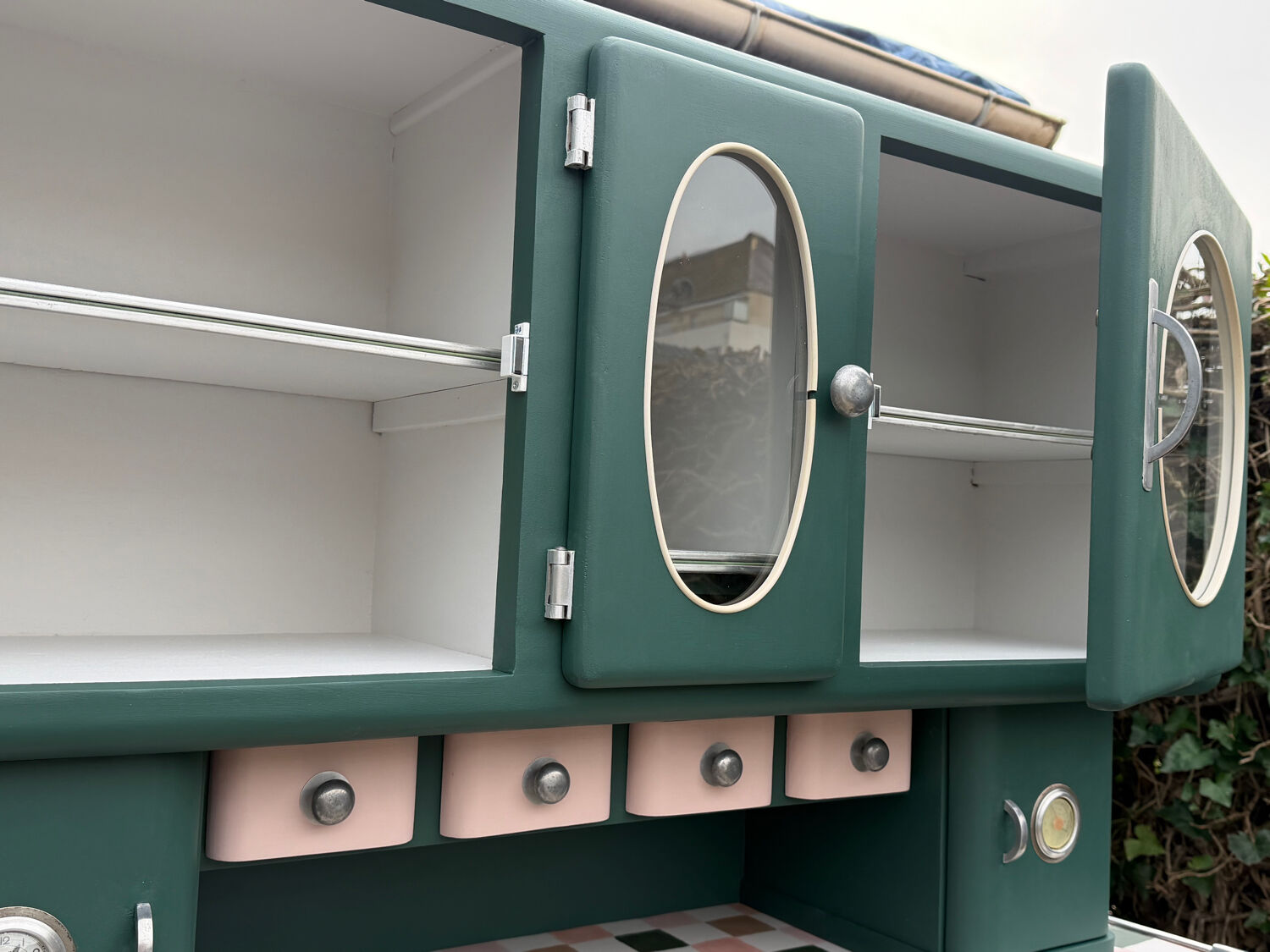 Buffet Mado cuisine 1950