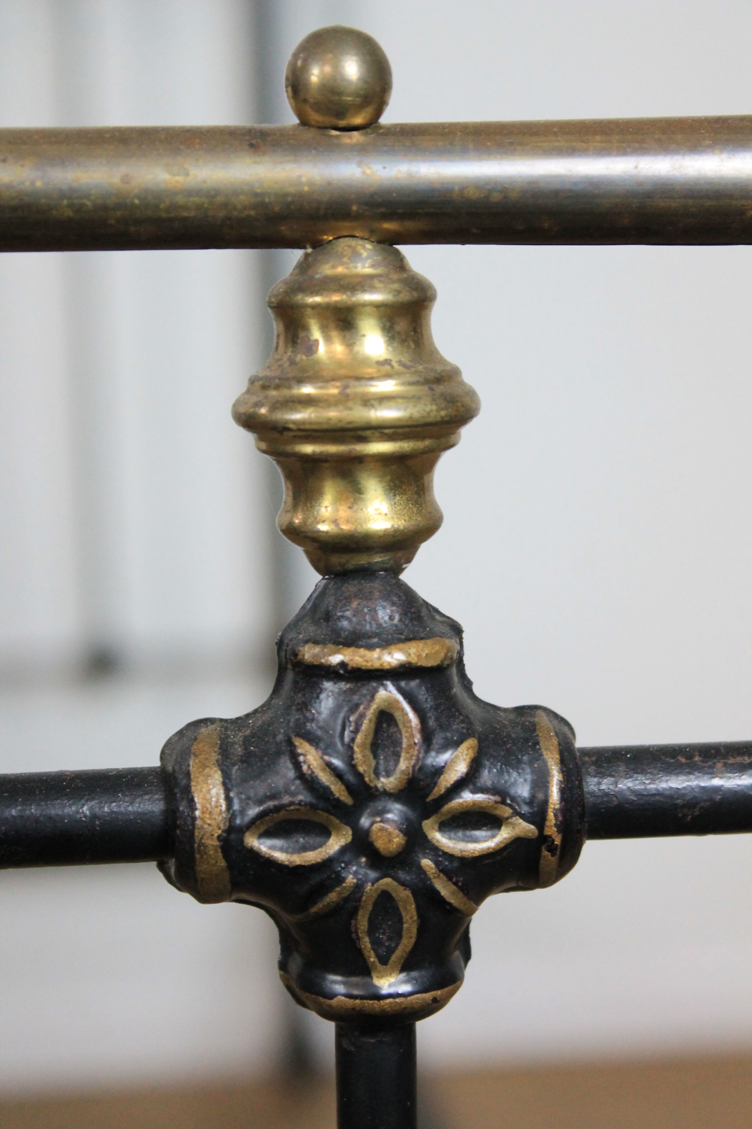 Napoleon III iron bed