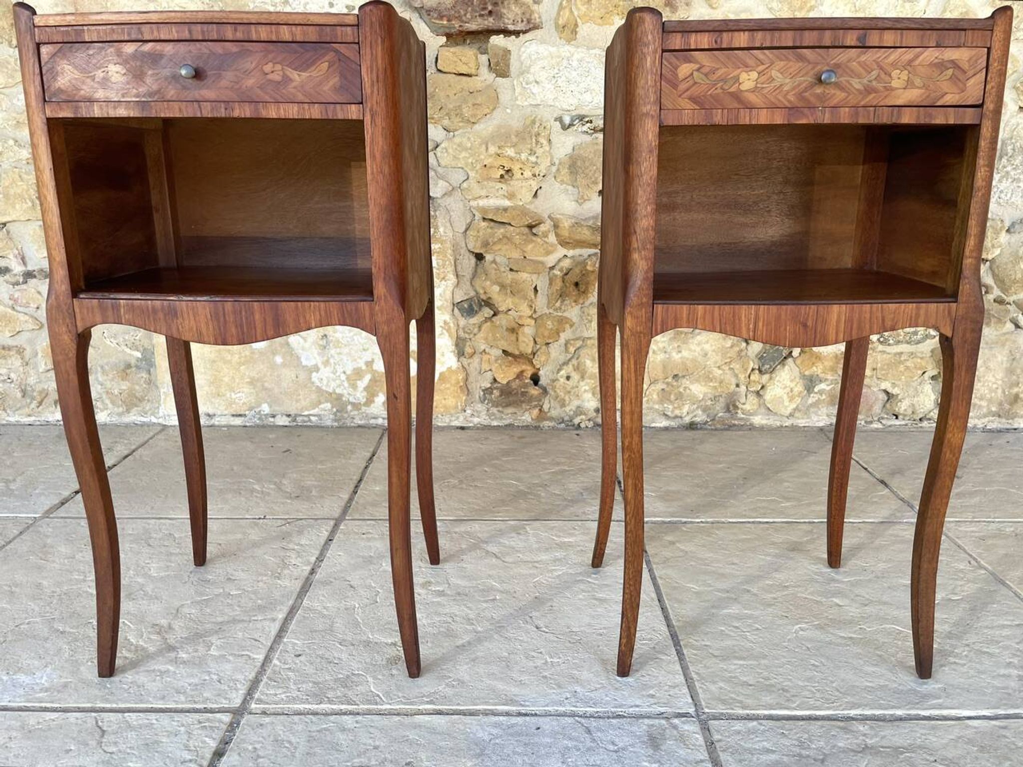 Paire de chevets , Style Louis XV en Palissandre
