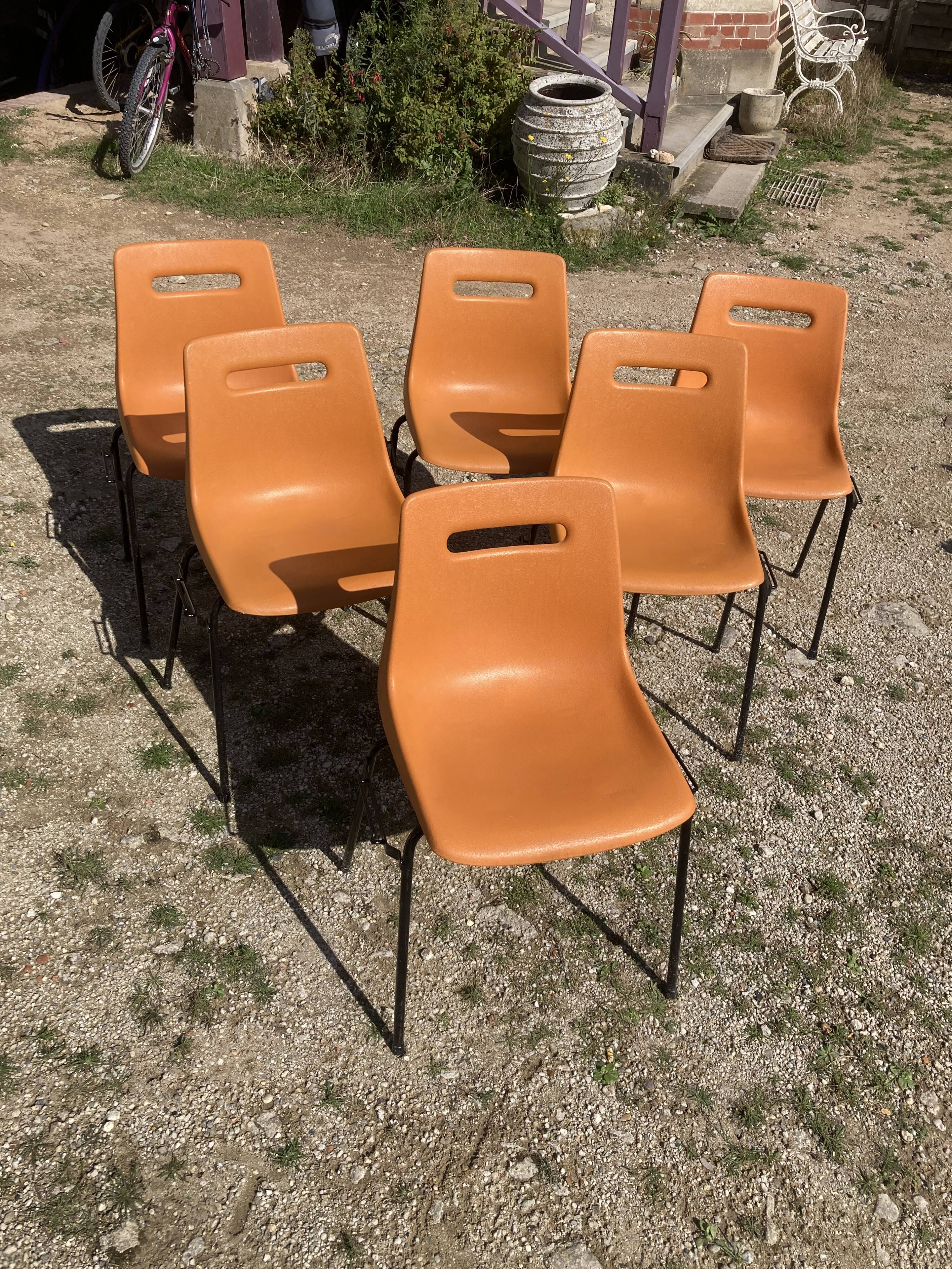 6 Grosfillex chairs from the 70s with orange shell.