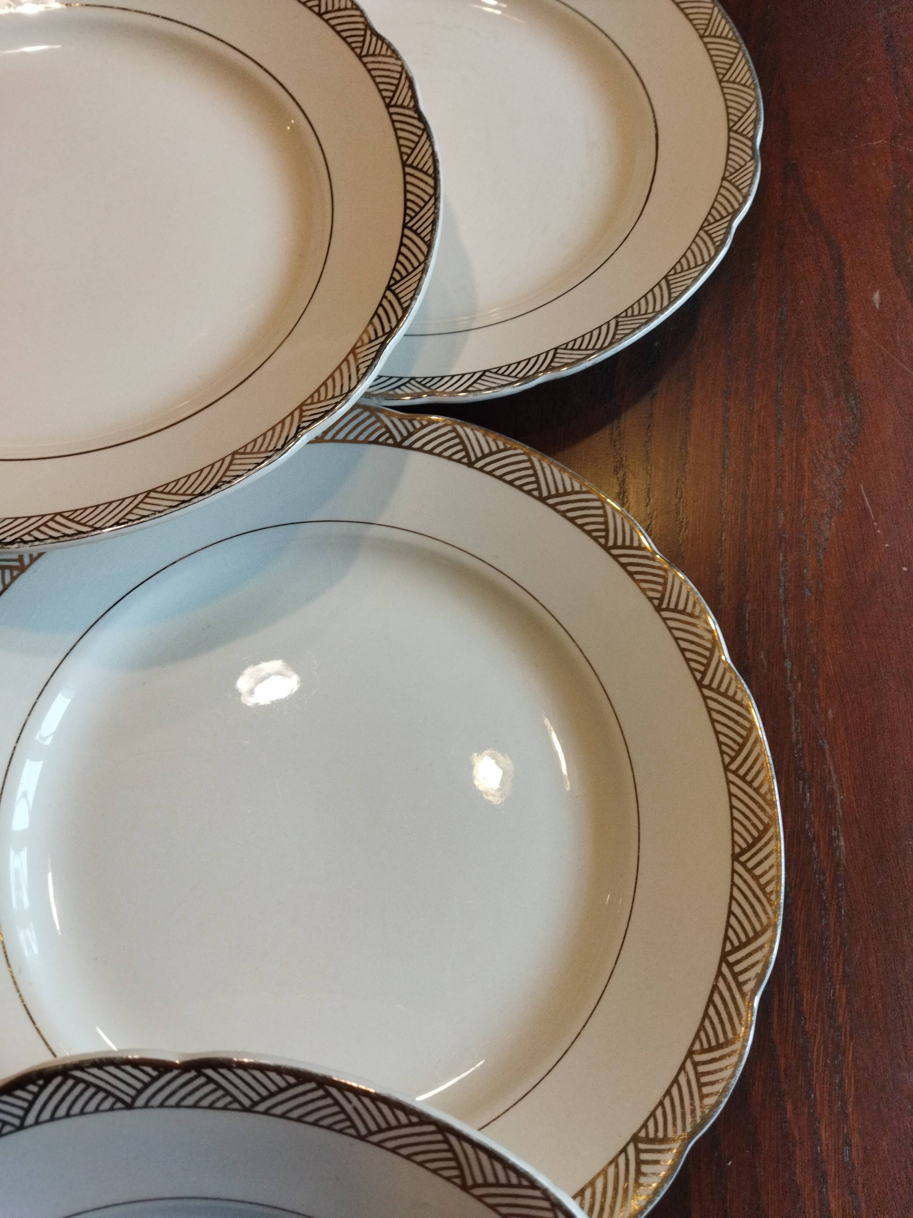 6 assiettes plates Villeroy & Boch Mettlach ivoire et or vintage 1950s