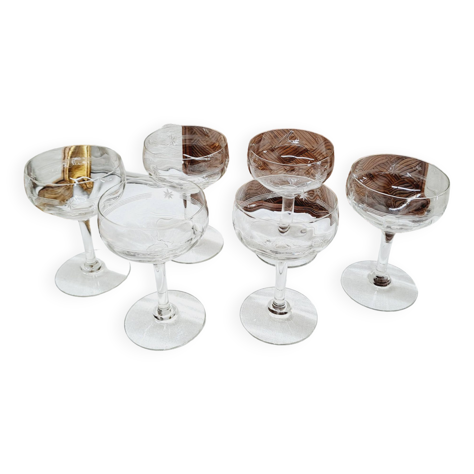 Set of 6 chiselled star glass cups