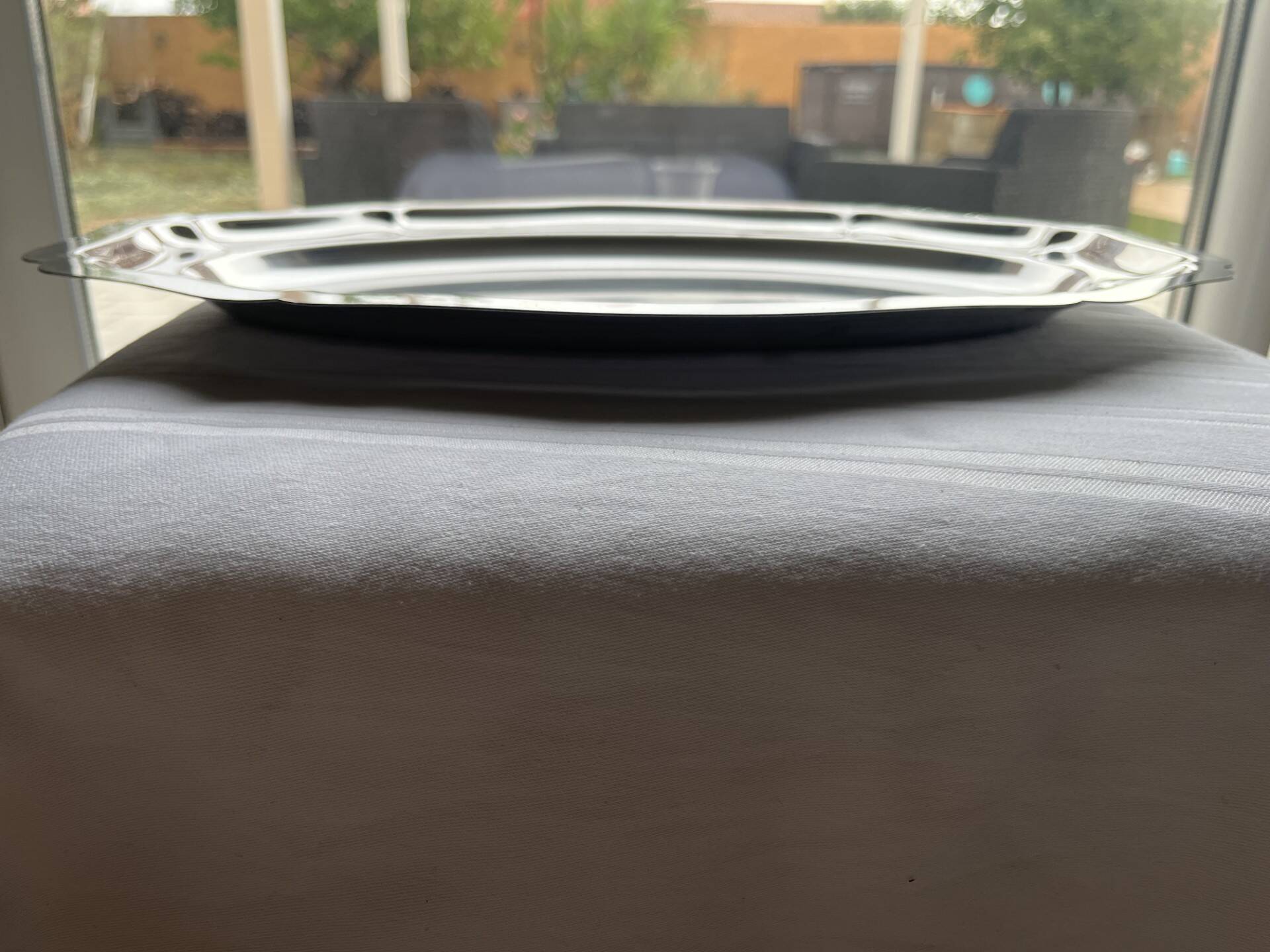 Set of 3 stainless steel dishes