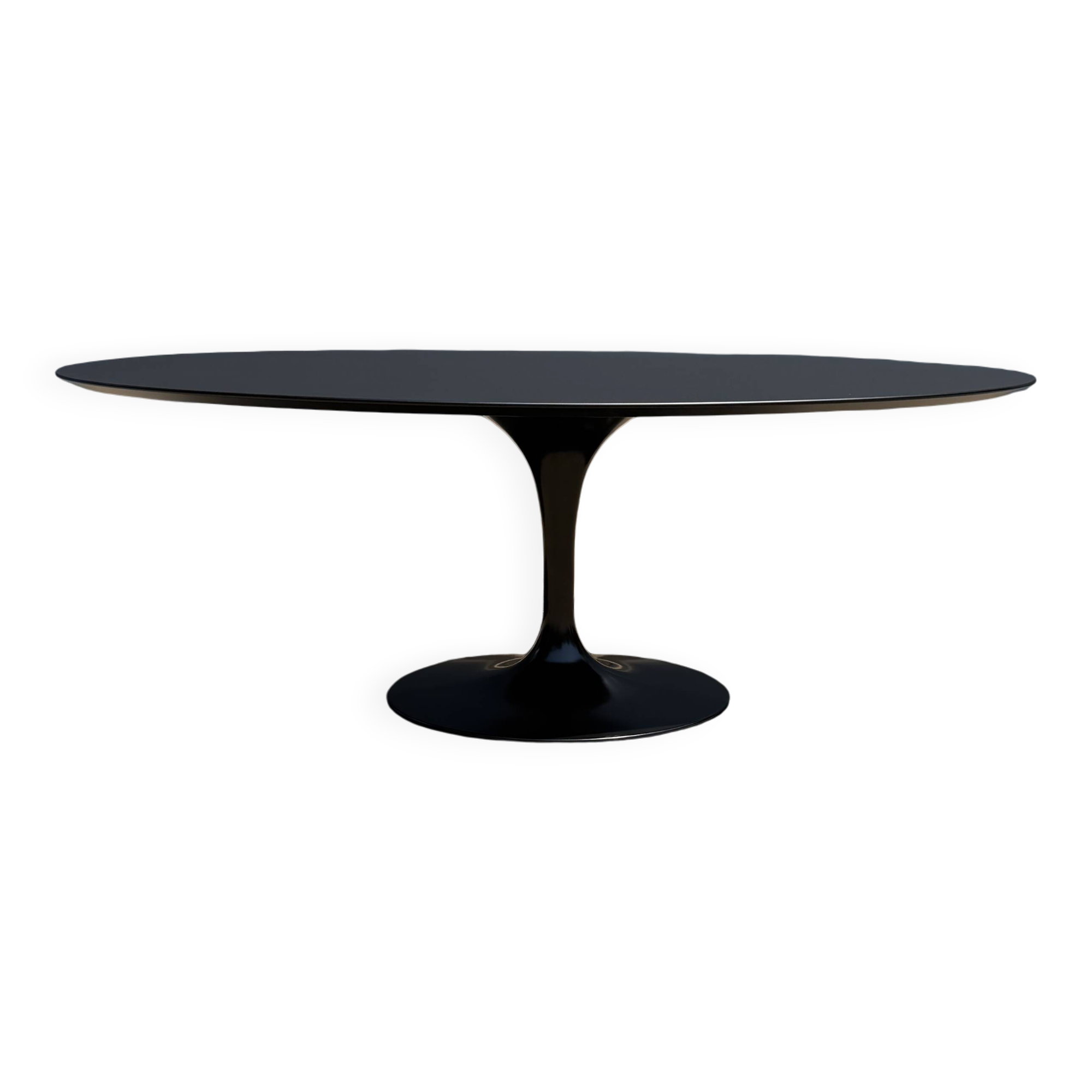Knoll Tulip ovale eettafel 198/244cm zwart Feniks laminaat