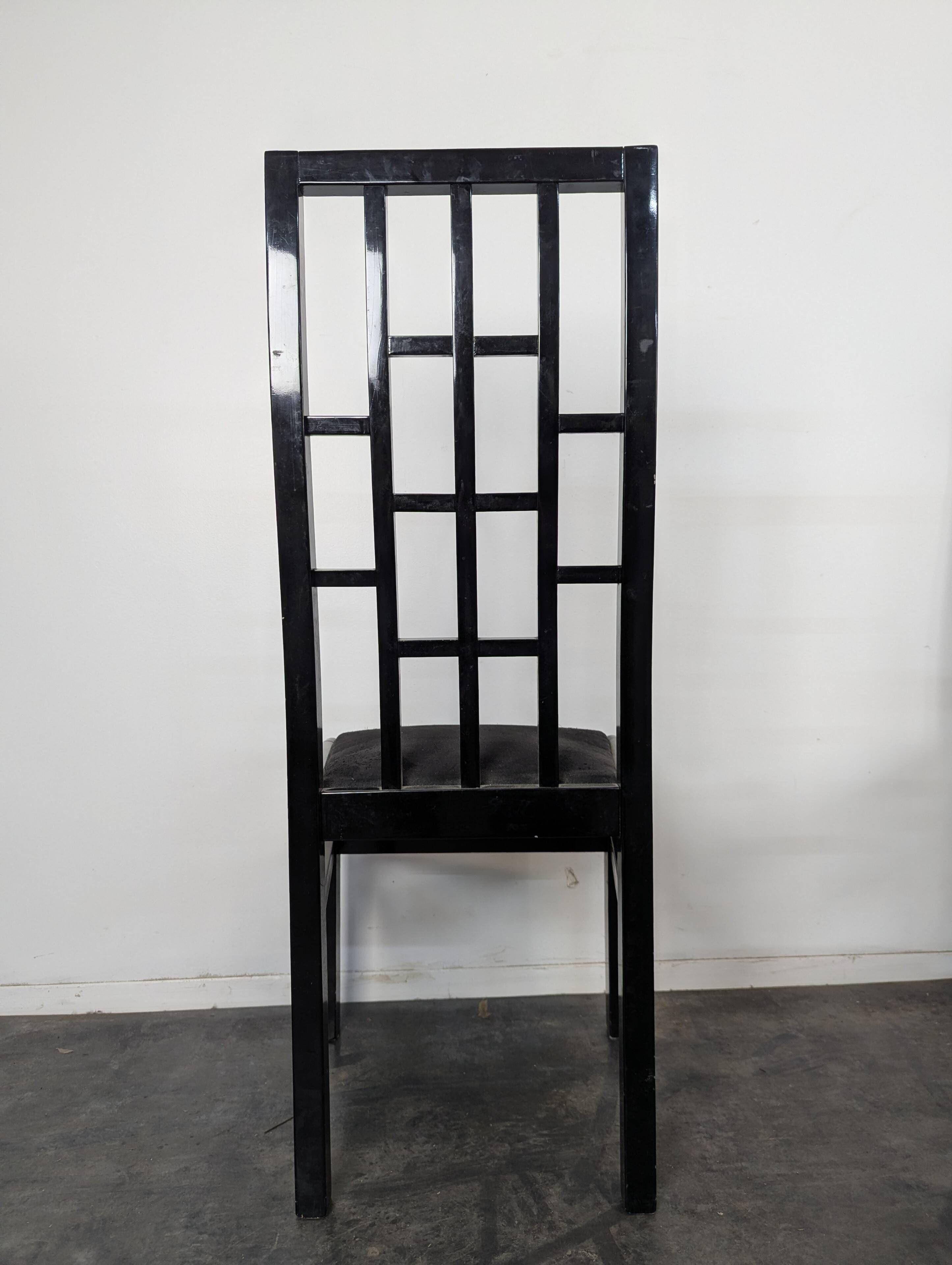 Set of 6 black lacquered Japonese-style chairs.