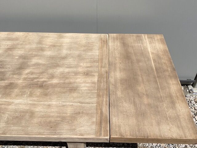 Stripped farmhouse table extensions to 255 cm