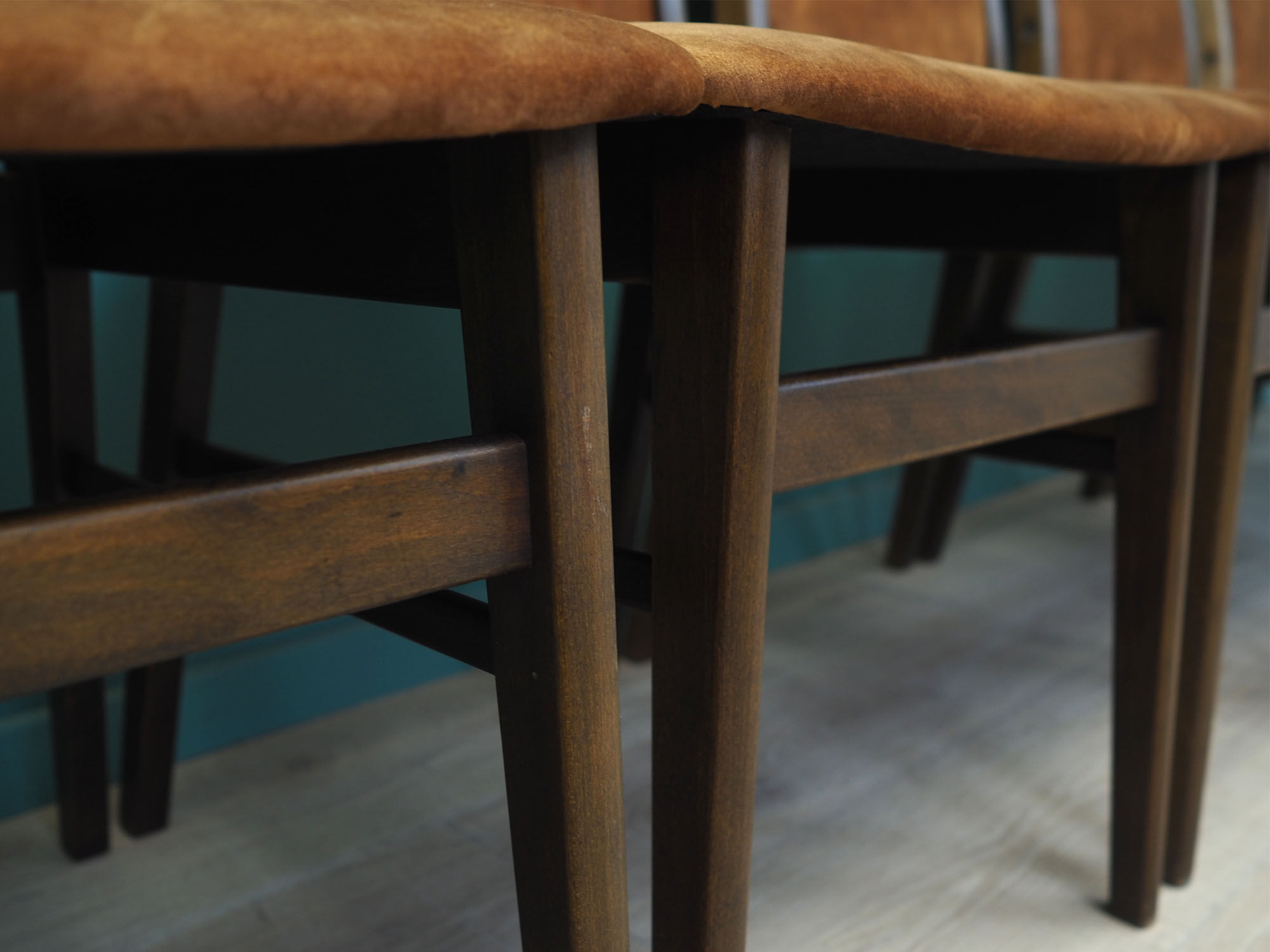 Ensemble de six chaises en hêtre, design danois, années 60, production: Danemark