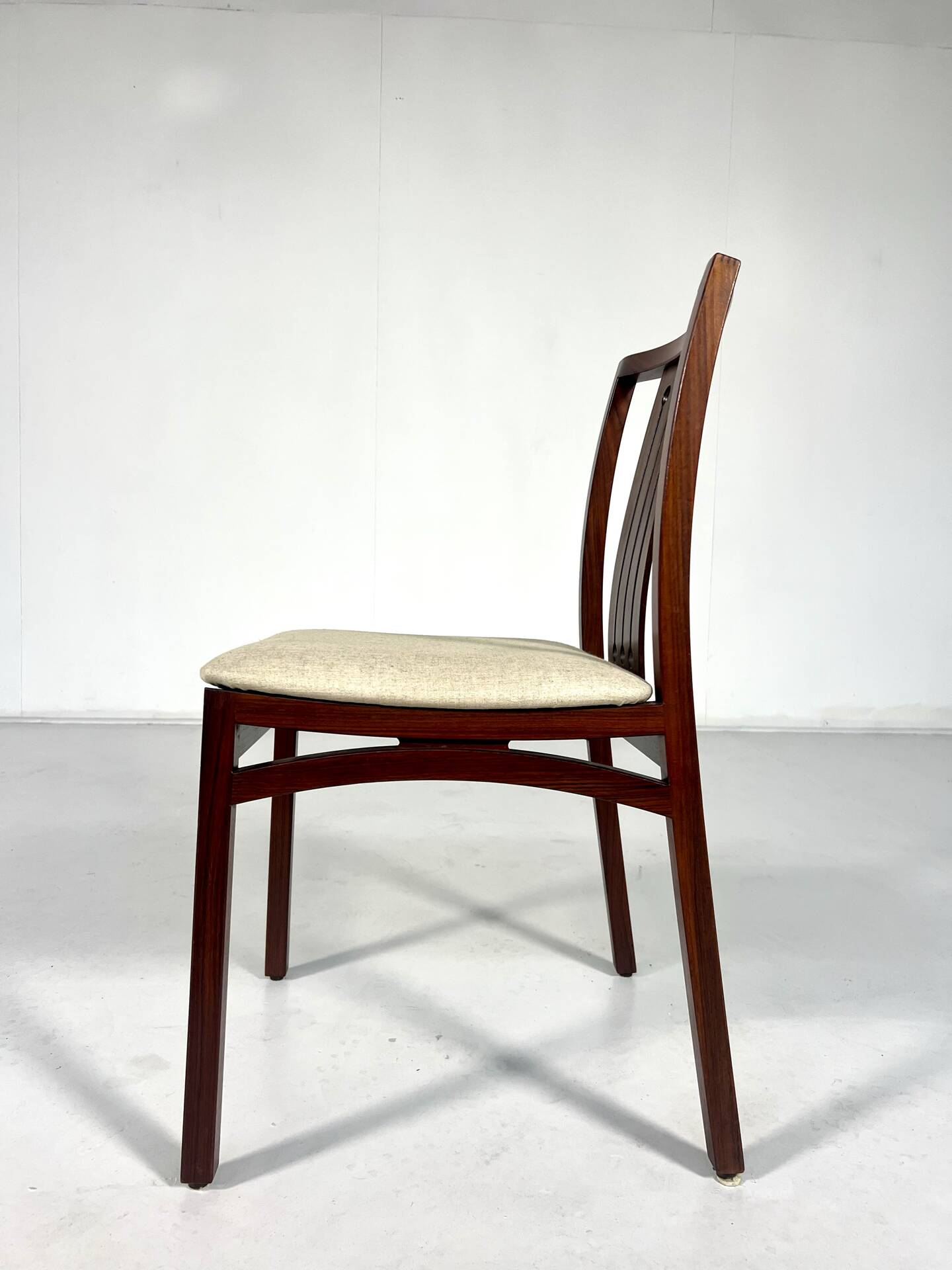 Mid-Century dining chairs, set of 6, Italy, 1960s