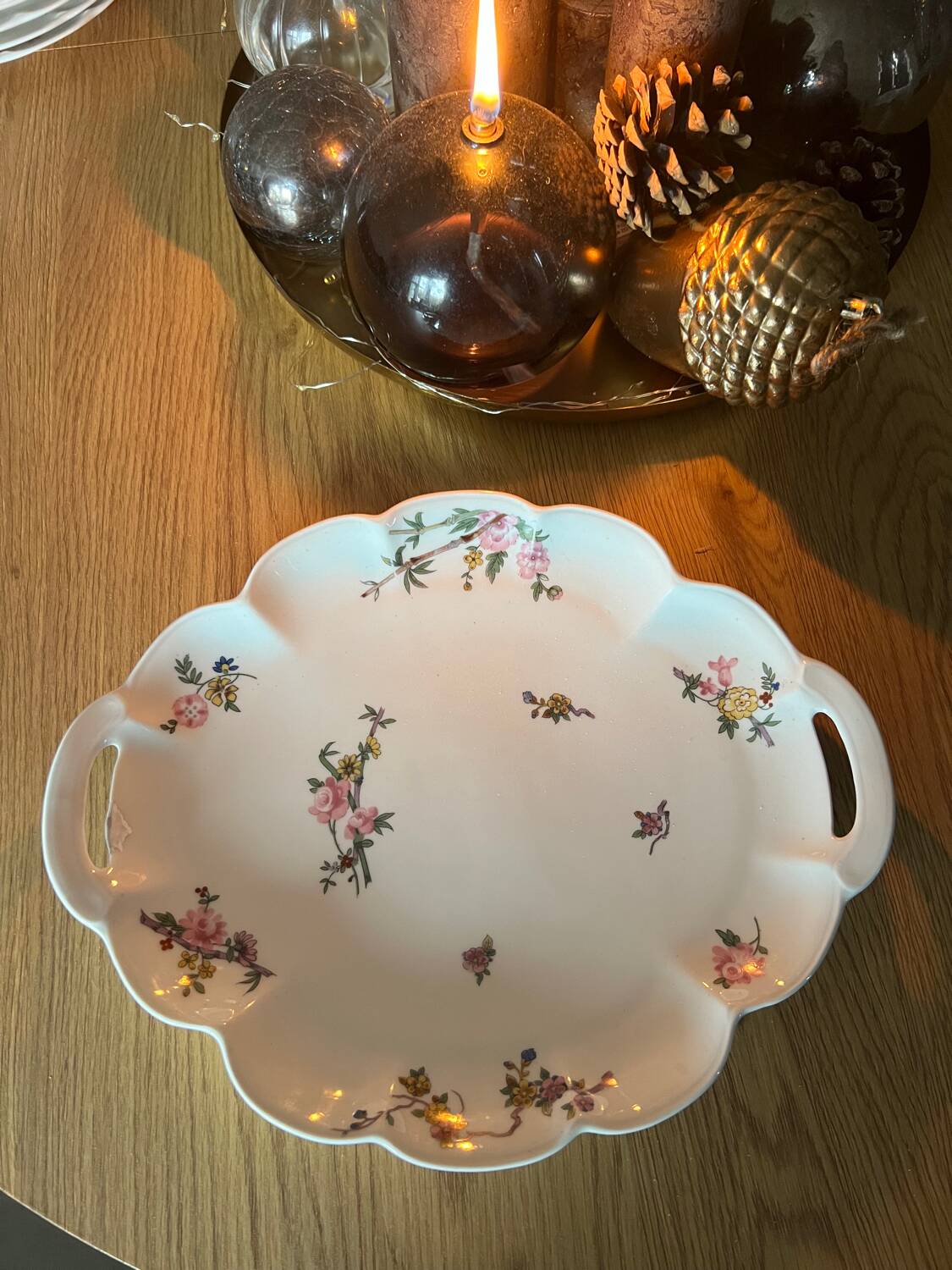 Limoges porcelain service composed of 10 plates and a dish