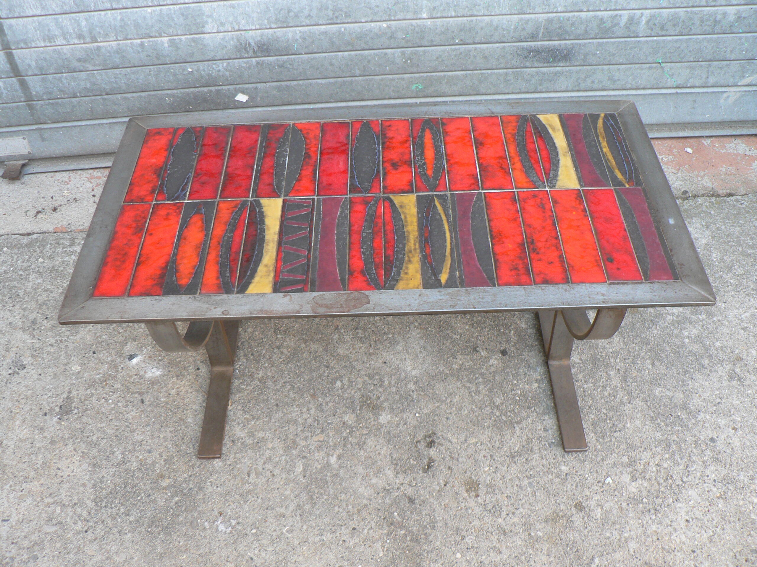 1960 ceramic coffee table