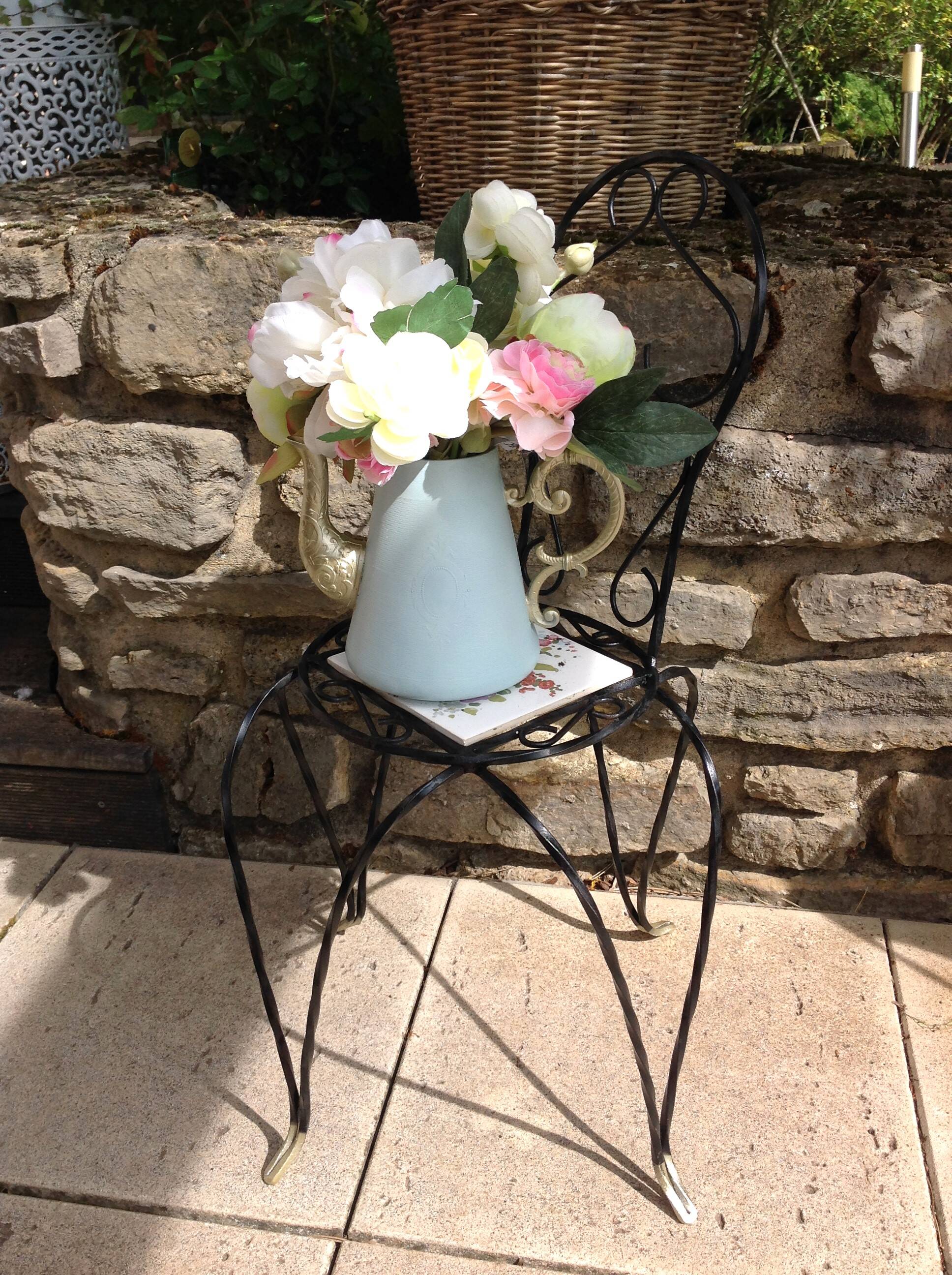 Peppermint and gold "cafetiere" watering can