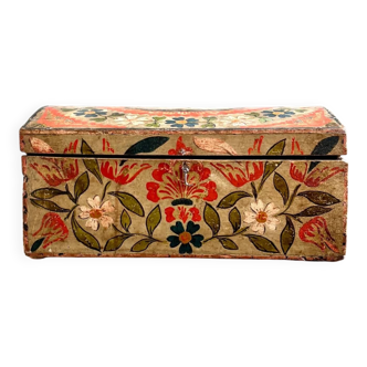 Painted wooden wedding box, early 20th century
