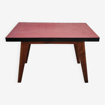 Formica bistro table