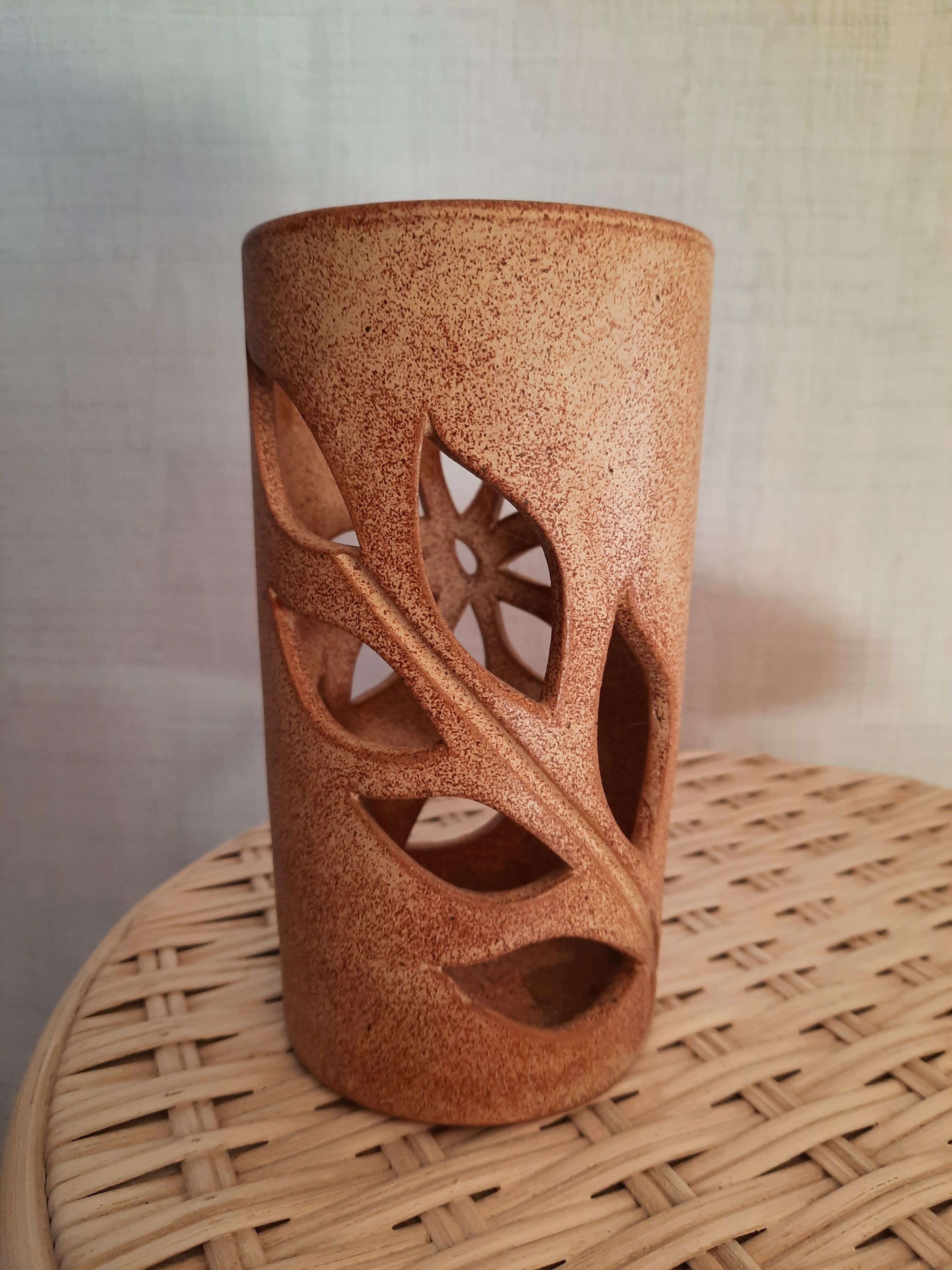 Photophore in sandstone 60s