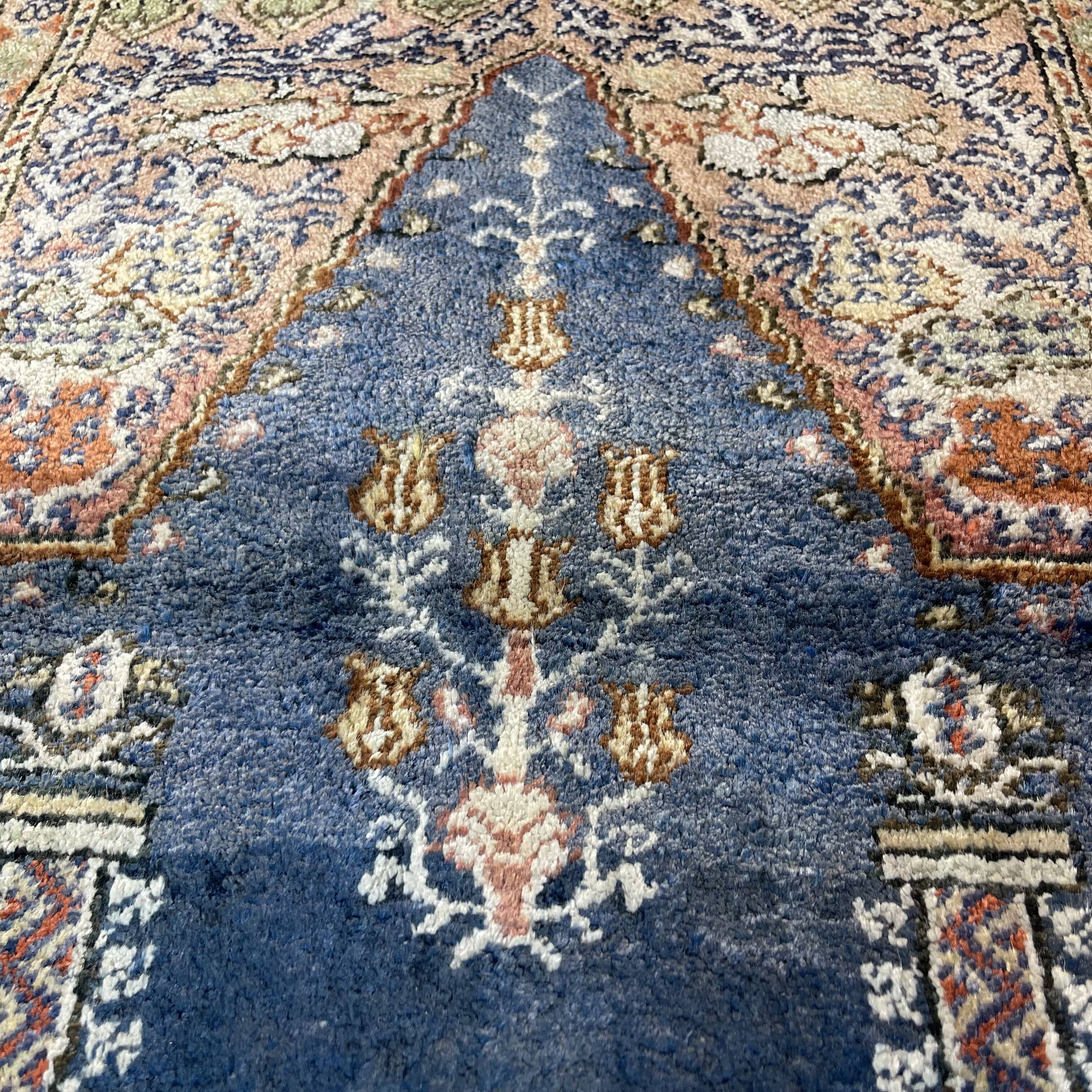 Vintage turkish silk & wool  rug ,feiner handgeknüpfter orientteppich  135x90 cm