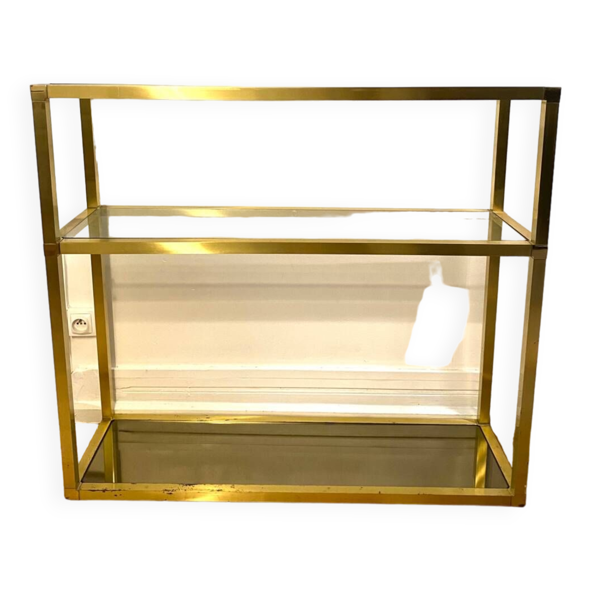 3-tier shelf in glass, mirror and brass