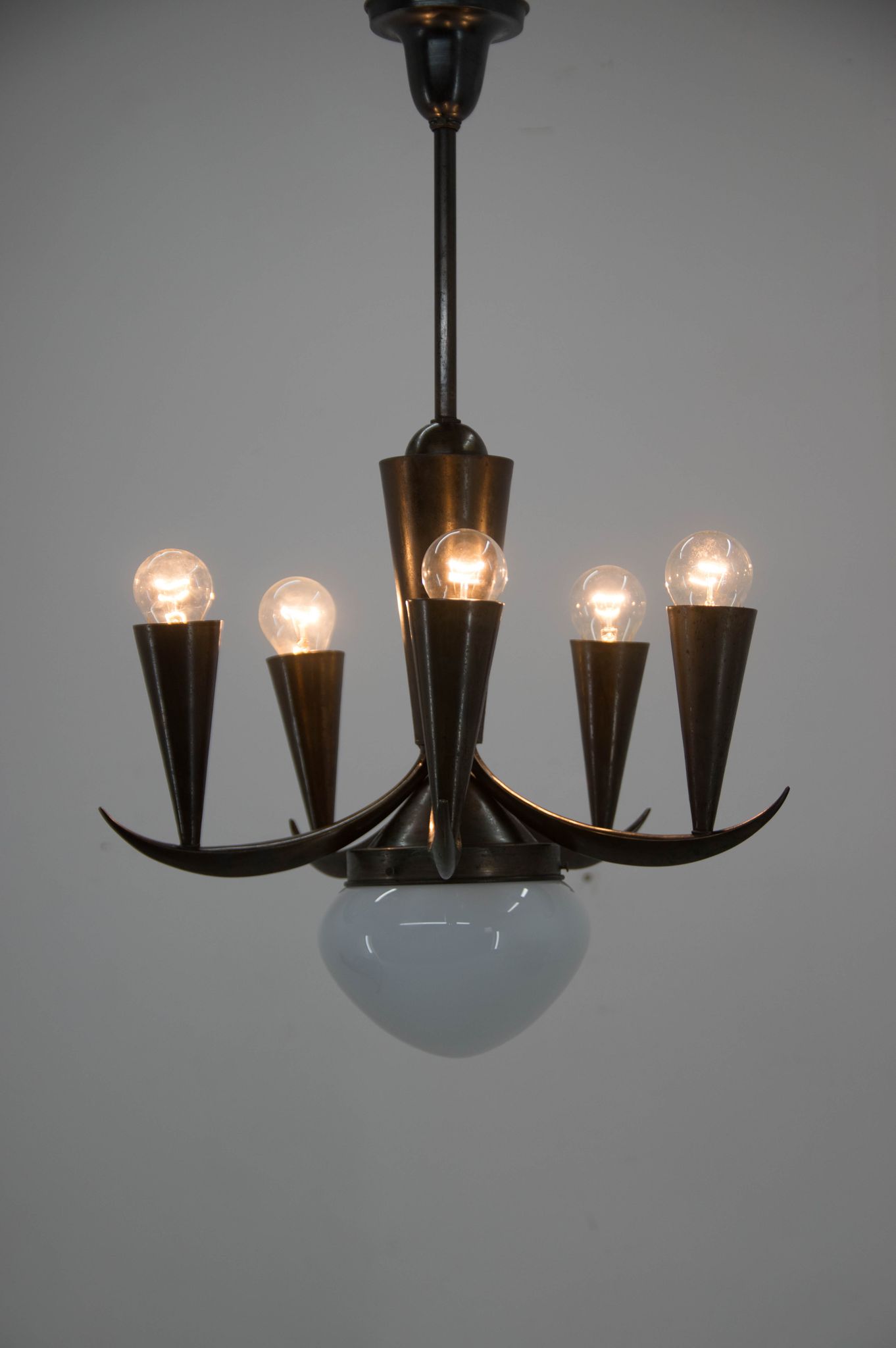 Lustre cubiste par IAS, années 1910