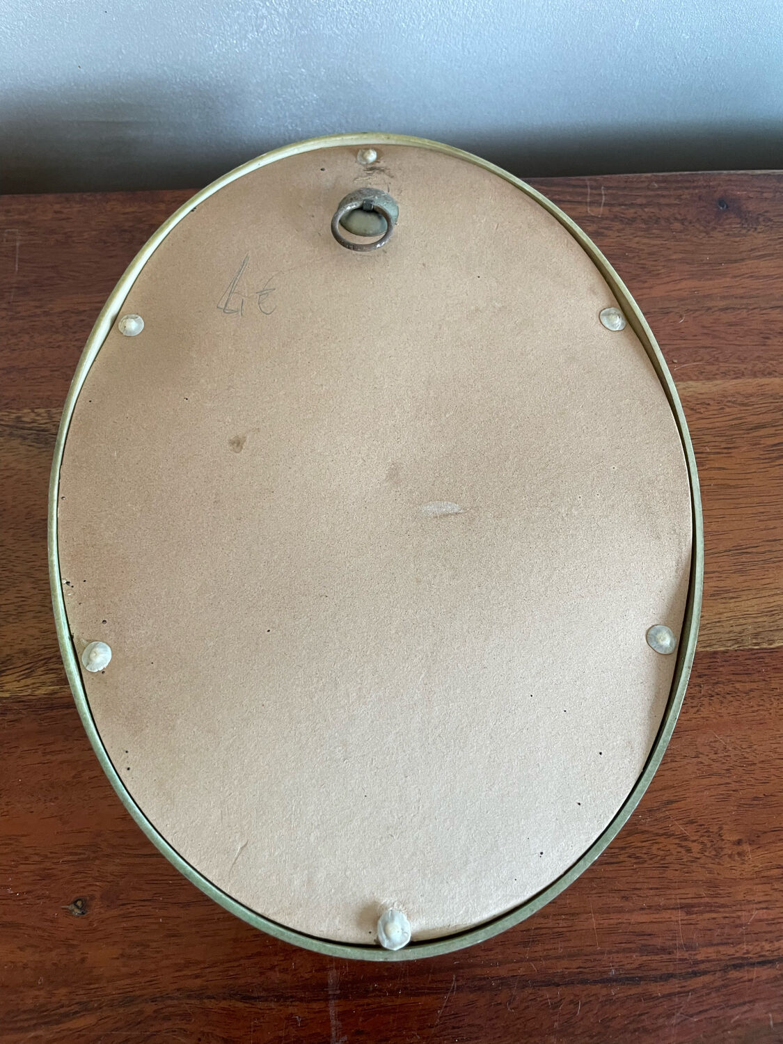 Oval frame