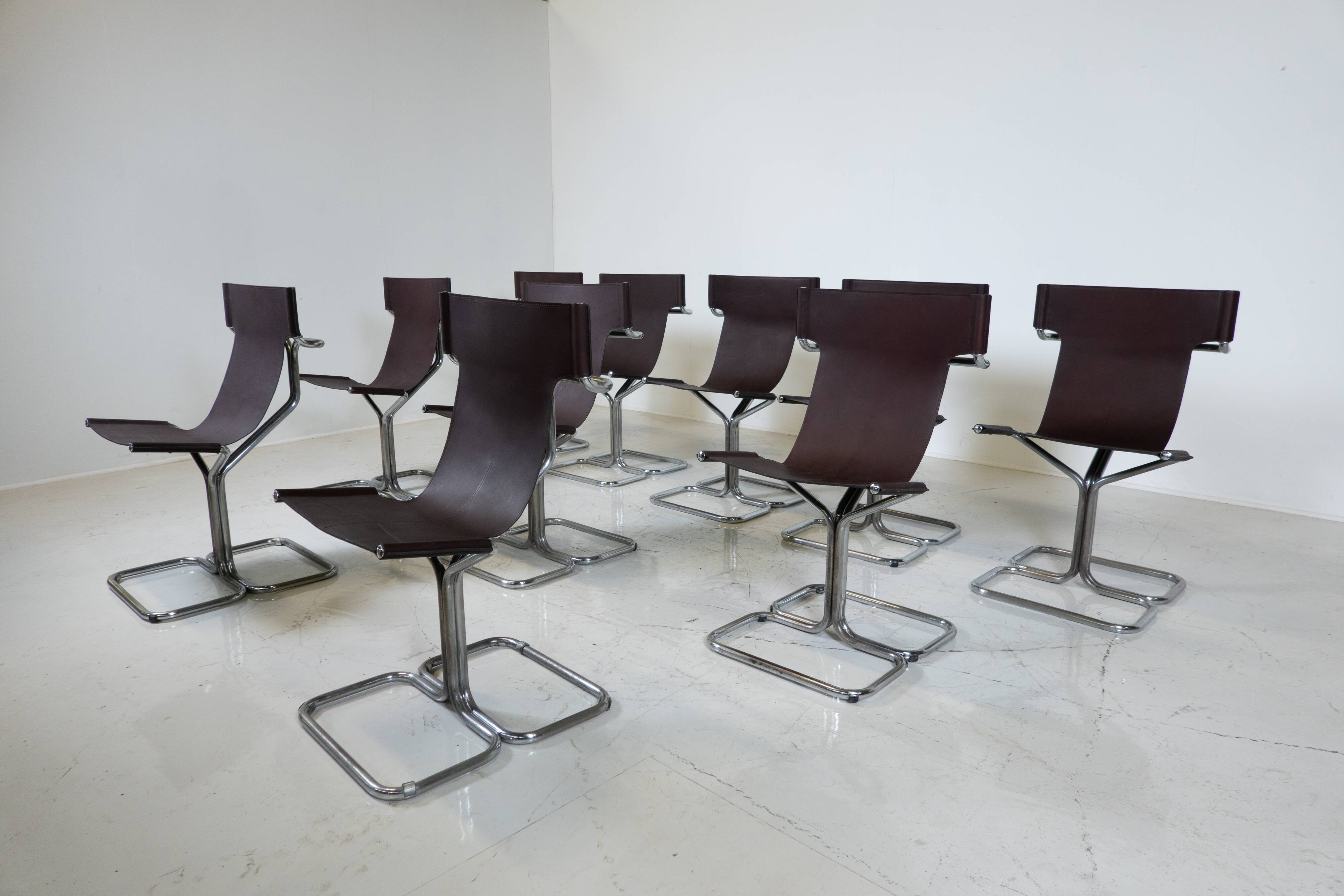 Mid-Century Modern Set of 10 'Topos' Chairs by Gruppo DAM for Busnelli, 1970s