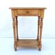 Console ou table d'appoint en bois massir teinté chêne clair