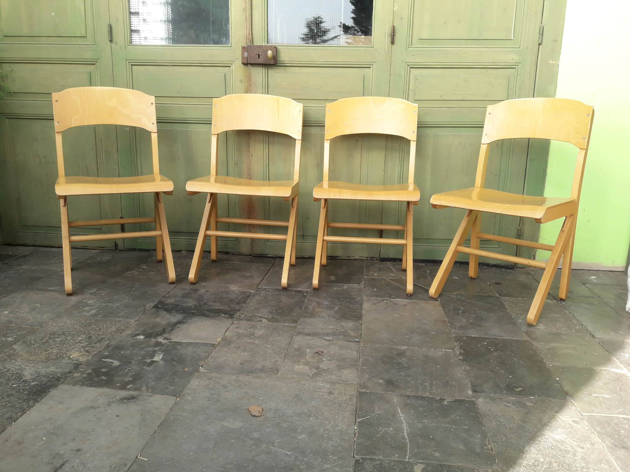 Set of 4 BAUMANN chairs, series K, late 80s to early 90s.