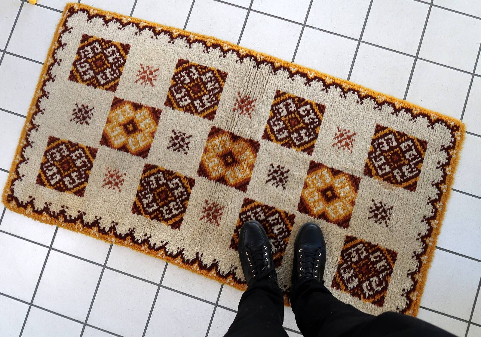 Tapis Vintage Savonnerie en Laine (77cm x 146cm), Années 1960