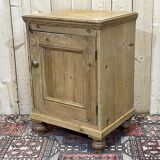 English jam maker furniture of the nineteenth century in fir