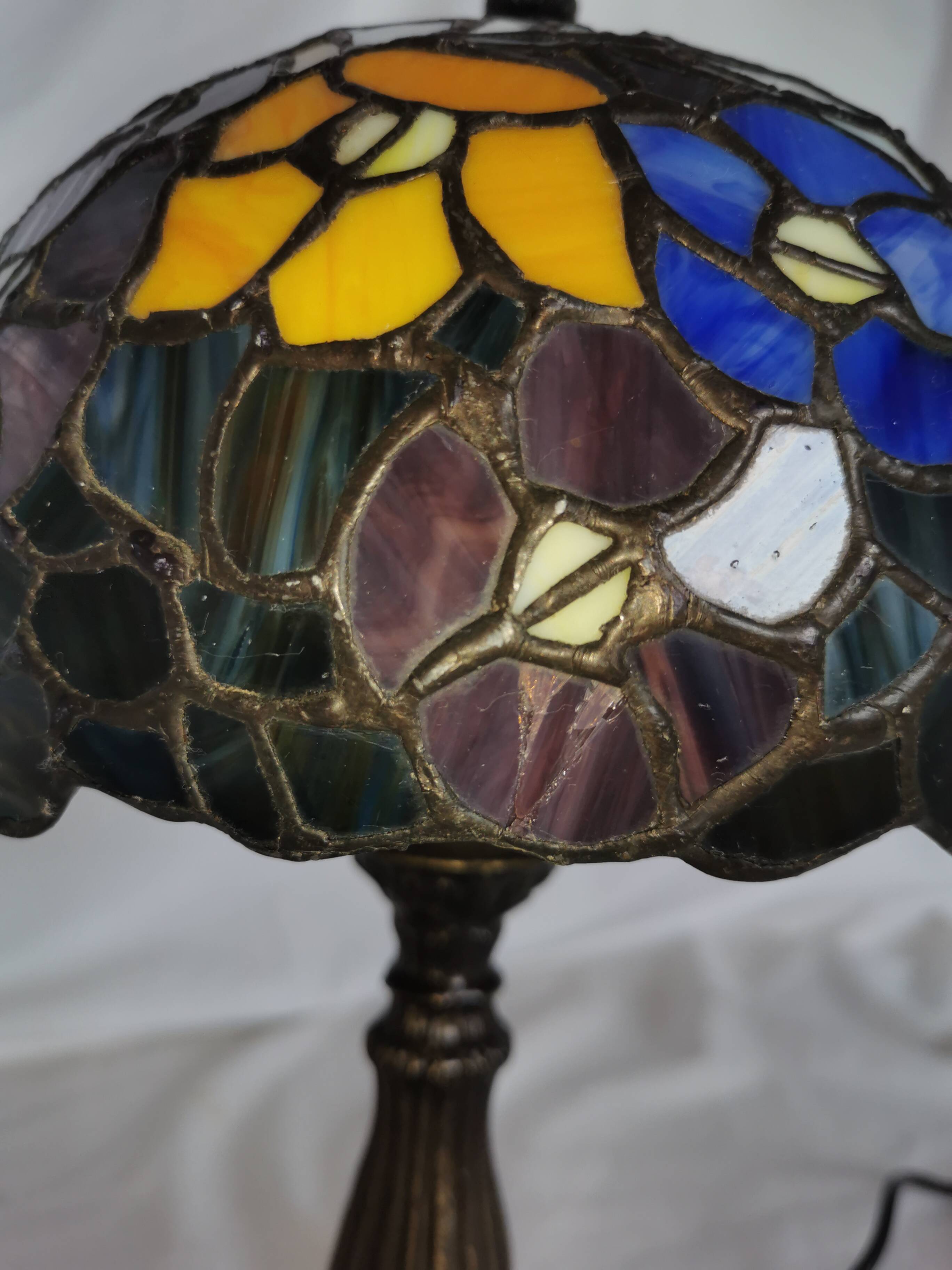 Tiffany style lamp, leaded stained glass, art nouveau.