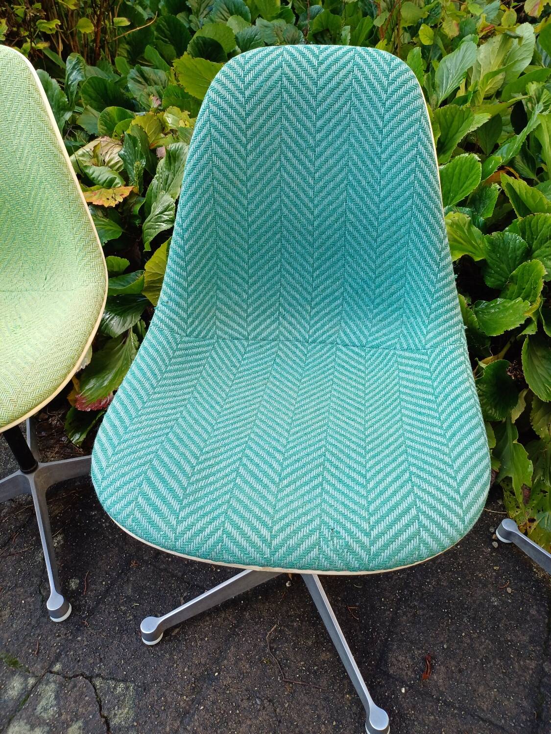 Série de 4 chaises de Eames éditionHerman Miller