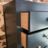 Former dresser