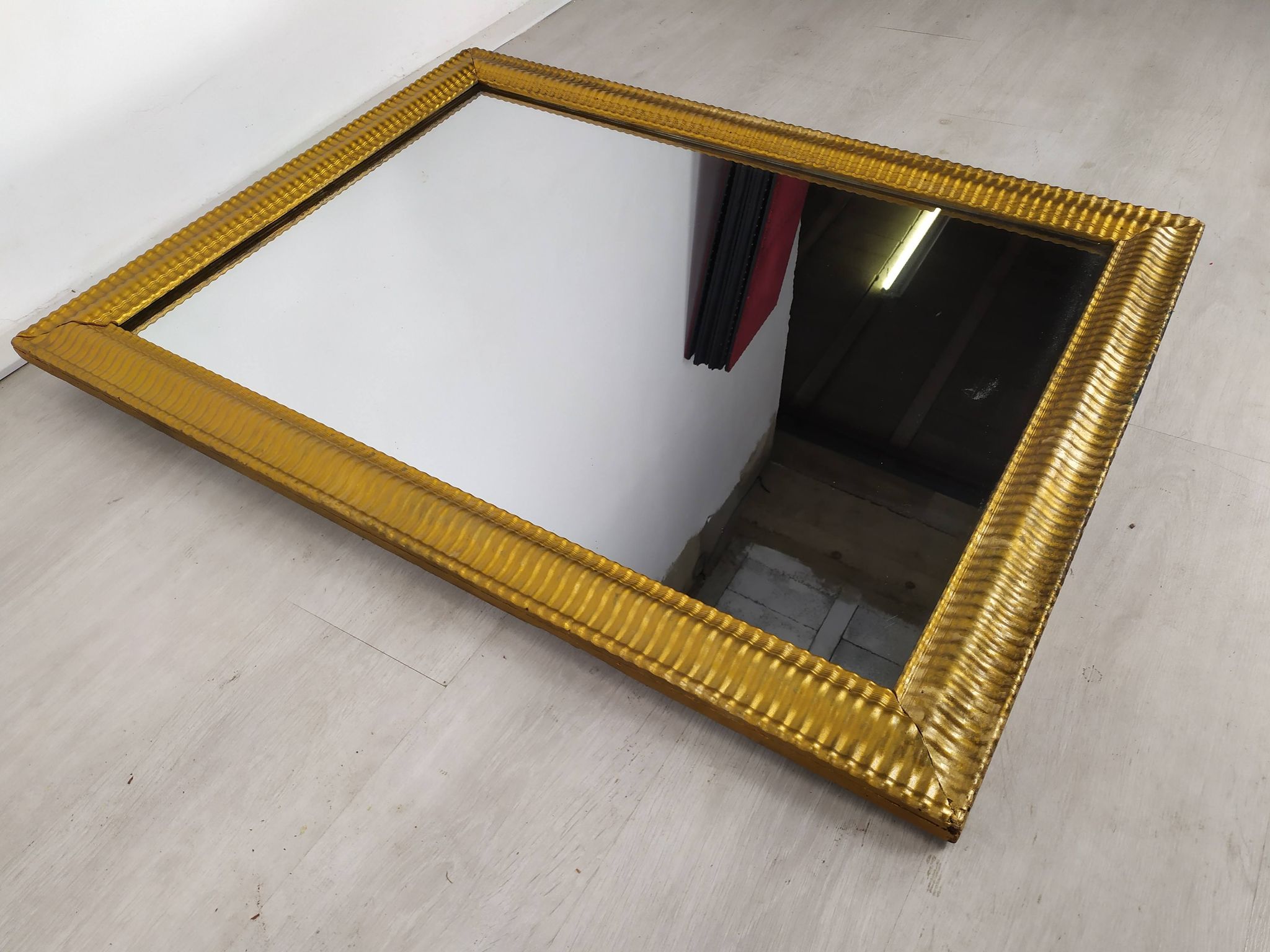 Miroir doré