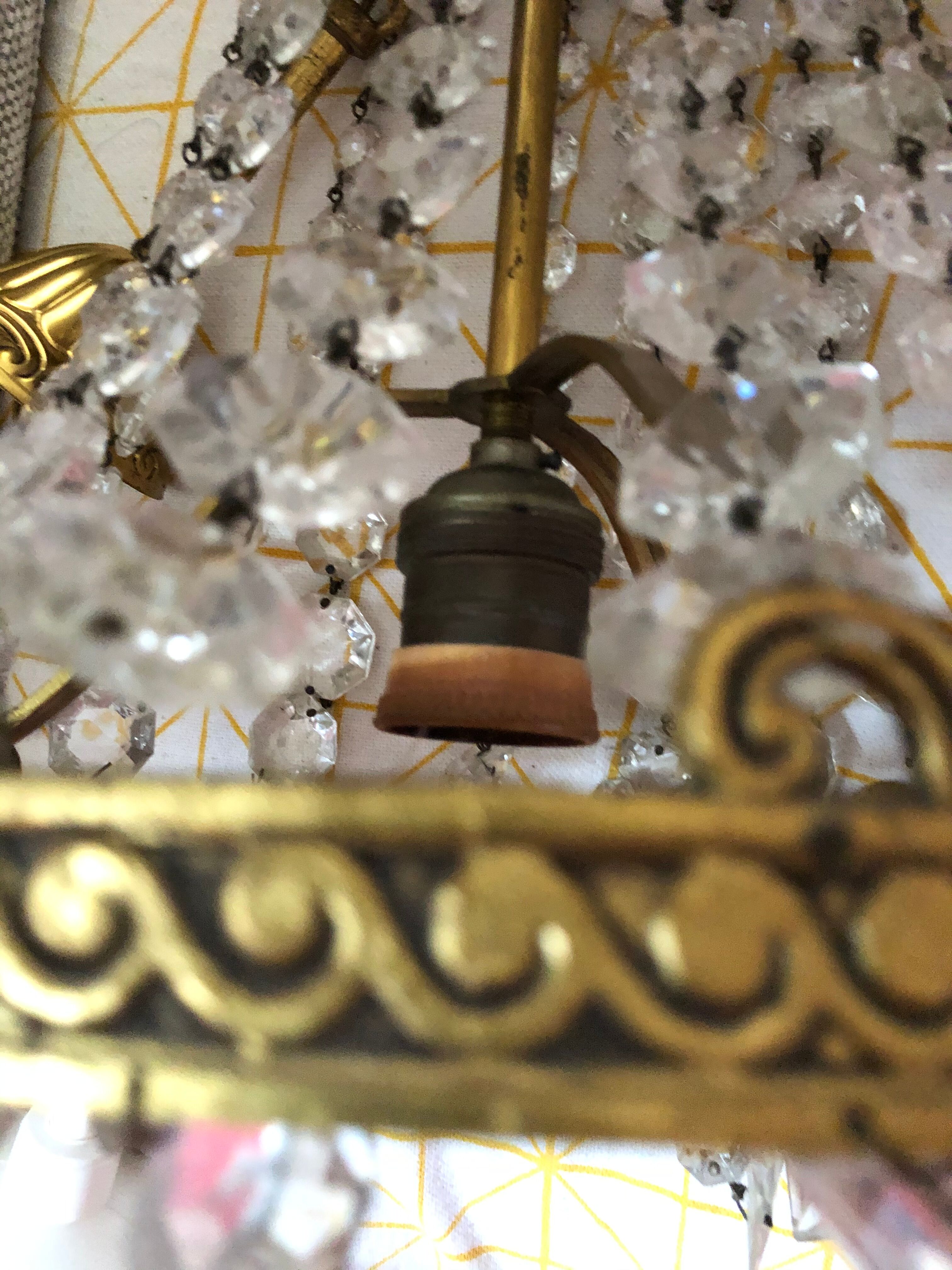 Suspension with a stamp