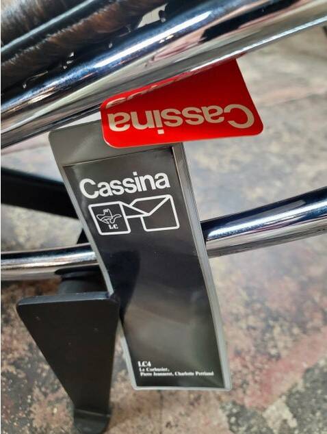 Cassina LC4 Le Corbusier Salon