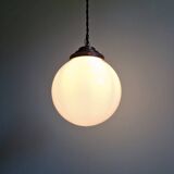 Art Deco suspension in white opaline, Val Saint-Lambert, 1920-30