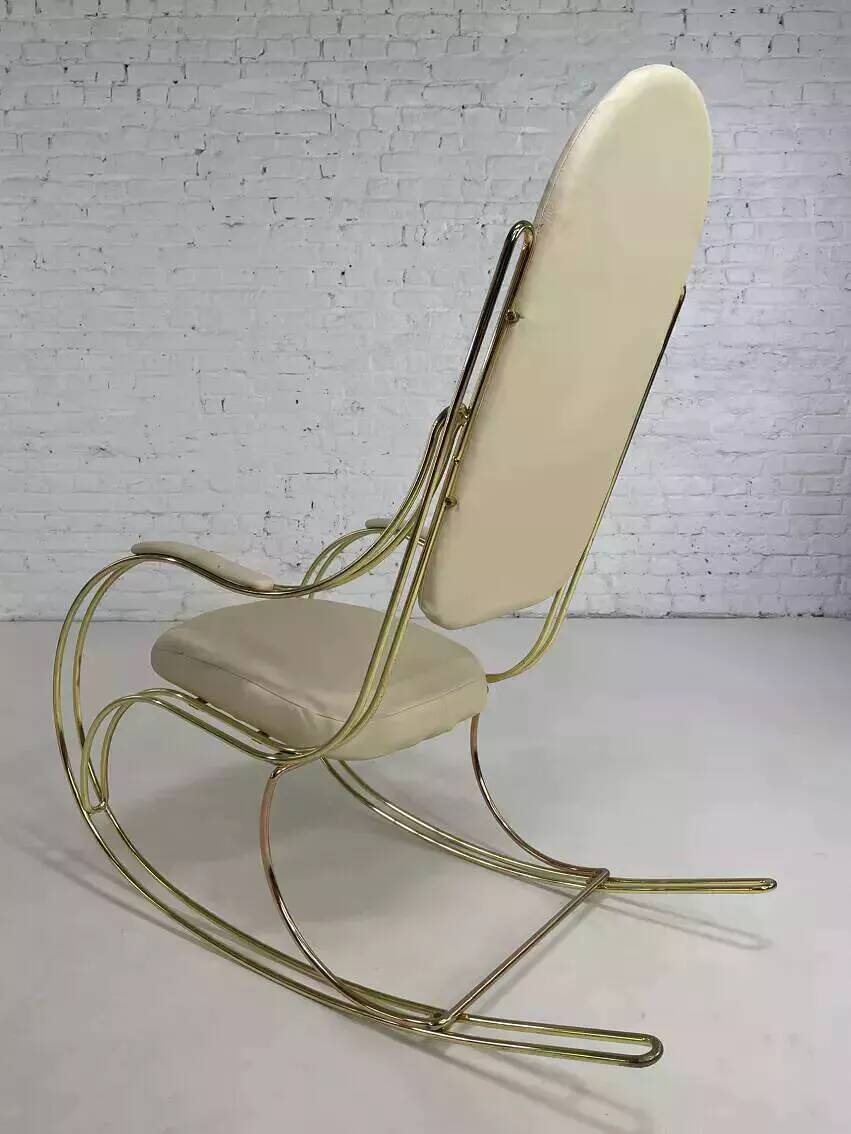 1960s rocking chair in brass and ecru imitation leather
