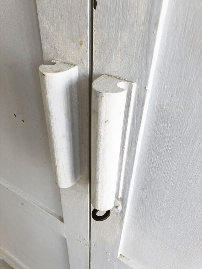 Vintage parisian wardrobe, 1950
