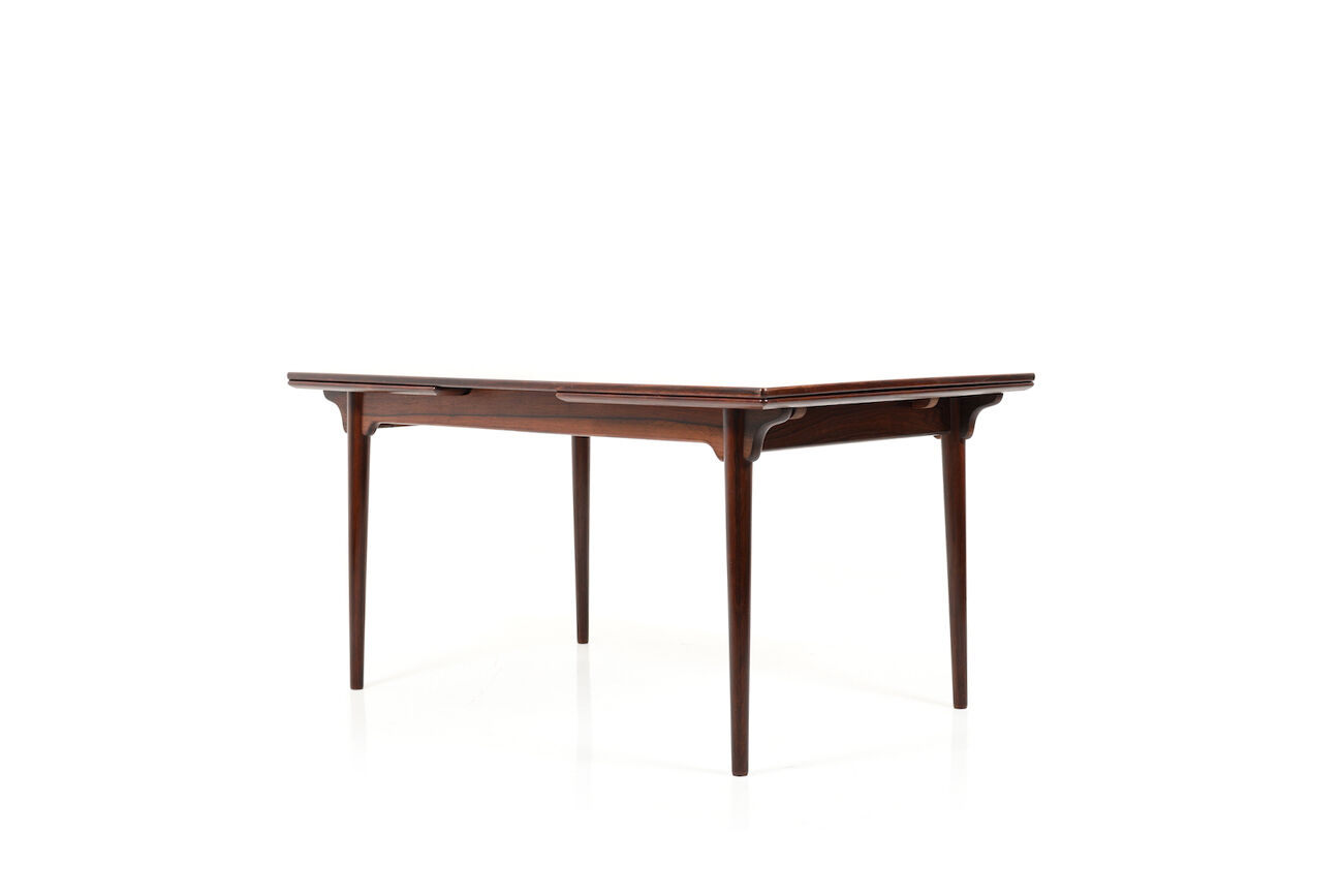 Danish dining table by Gunni Omann