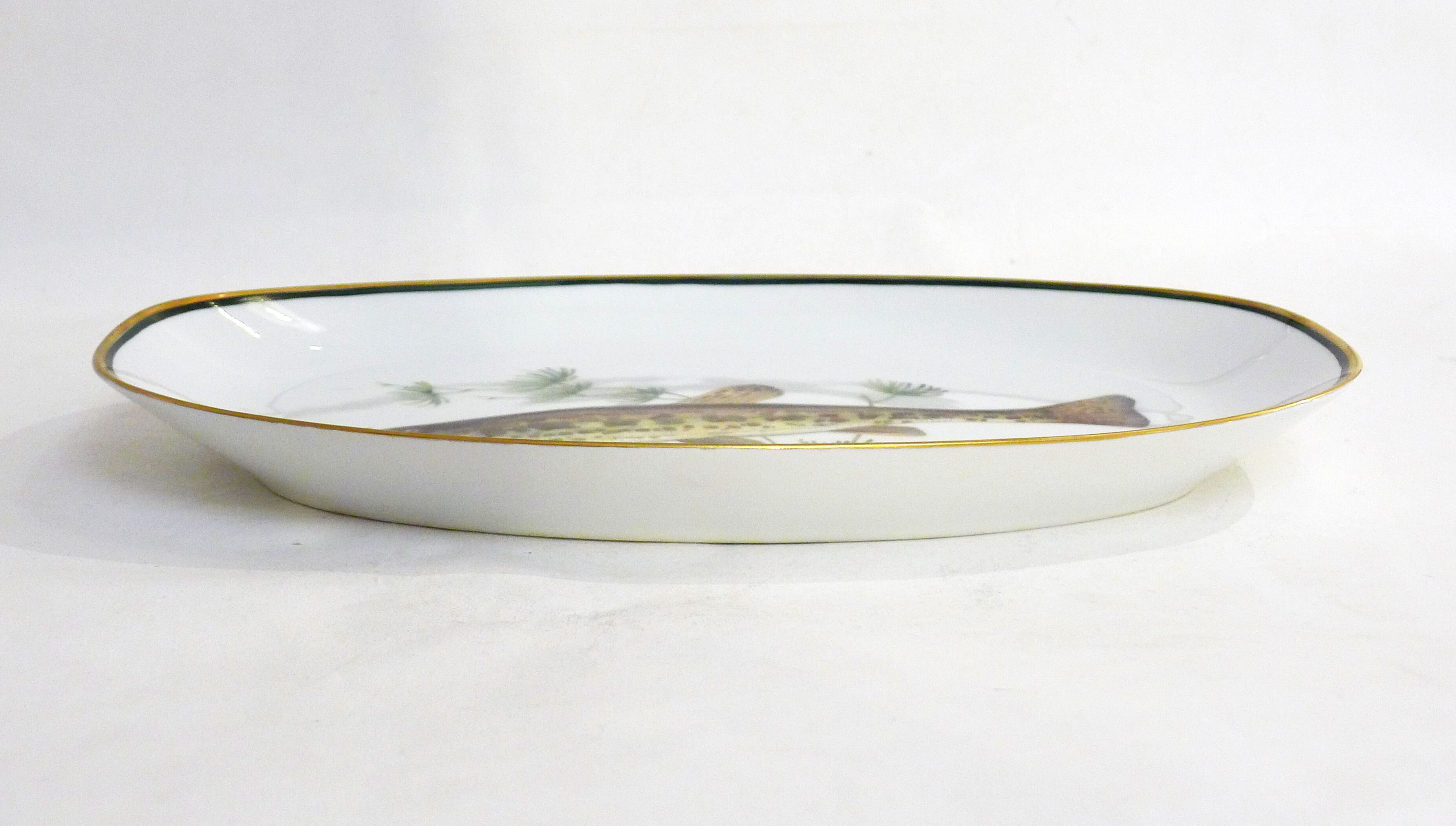 Porcelain fish dish