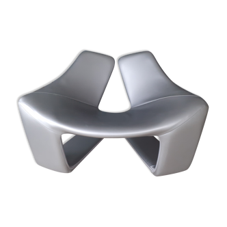 Zen chair by Kwok Hoï Chan