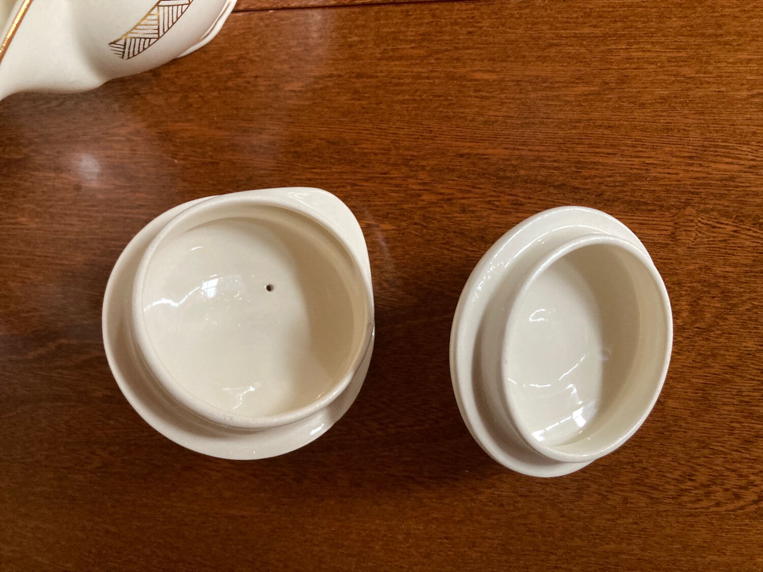 2 Villeroy and Boch 7204 coffee service elements
