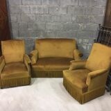 Mustard velour show