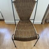 Chaise en métal et osier