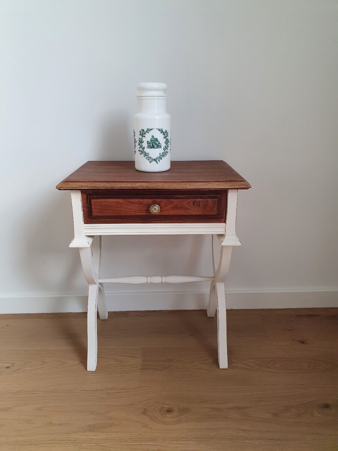 Chevet bout canapé